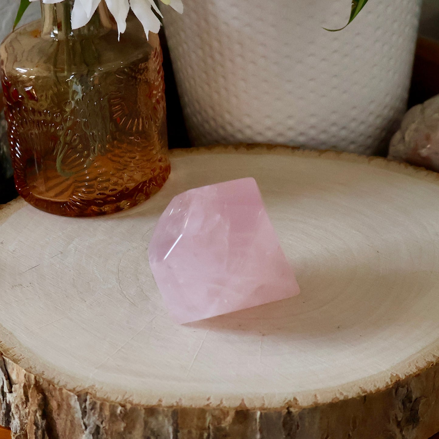 Crystal Diamond Shape Carving
