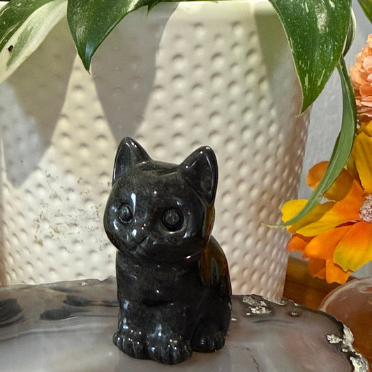 Crystal Cat Carving