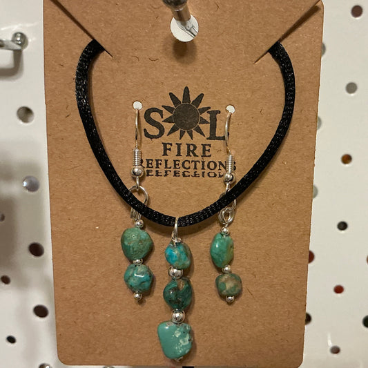 Turquoise Chip Earrings & Necklace Set