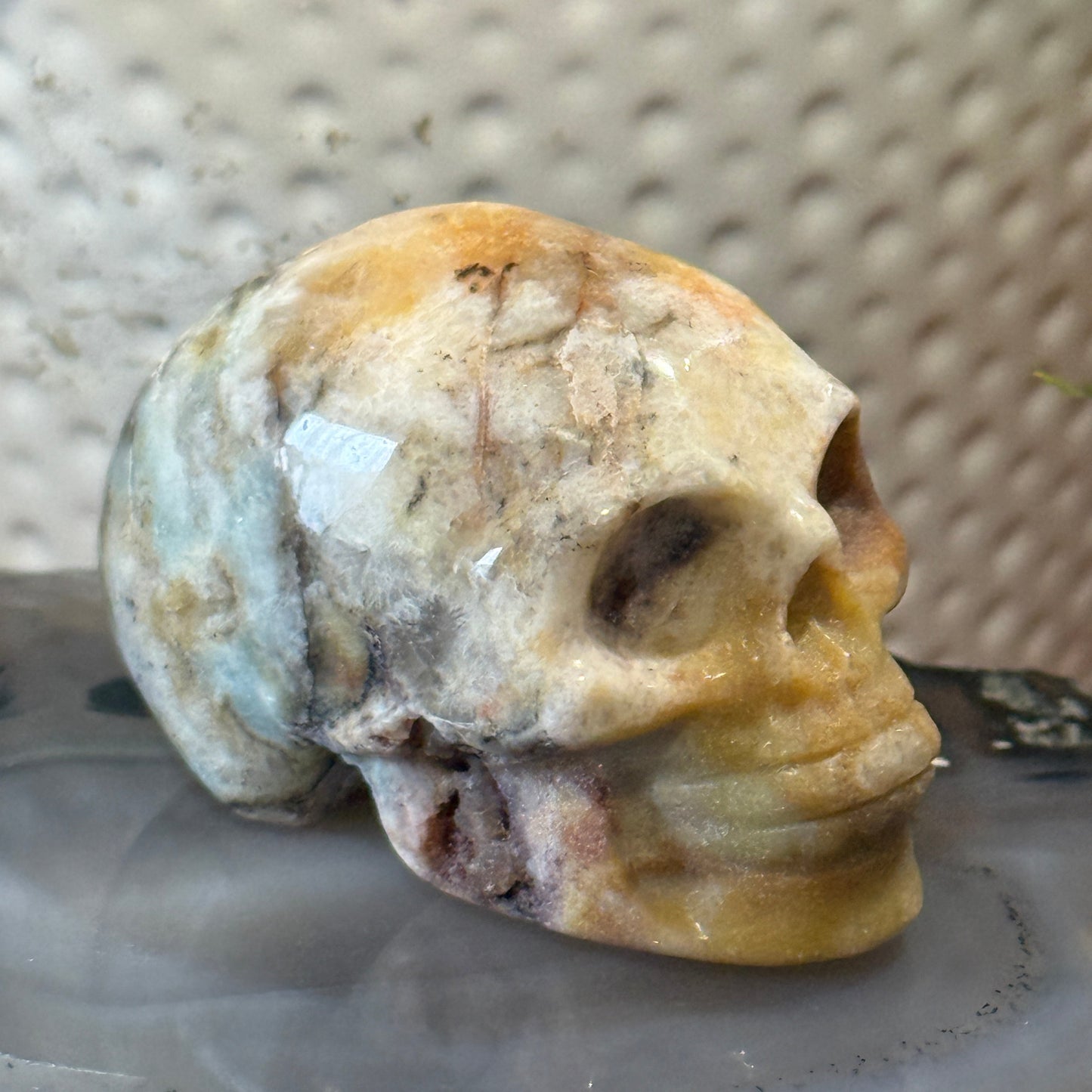 Skull Figurines – Crystal Carvings: Medium