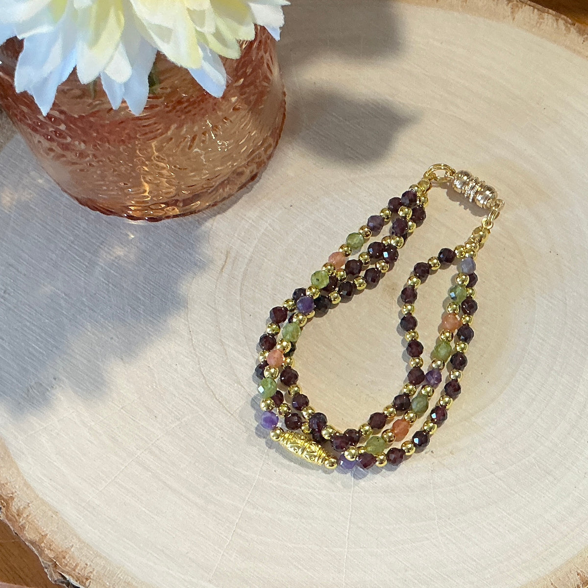 Bracelet - 4mm Faceted Garnet, Peridot, Sunstone, & Amethyst beads / Magnetic clasp
