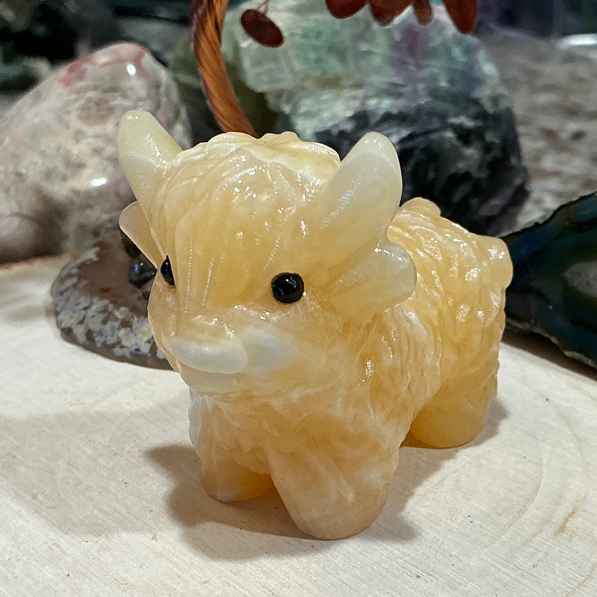 Highland Cow Crystal Carving
