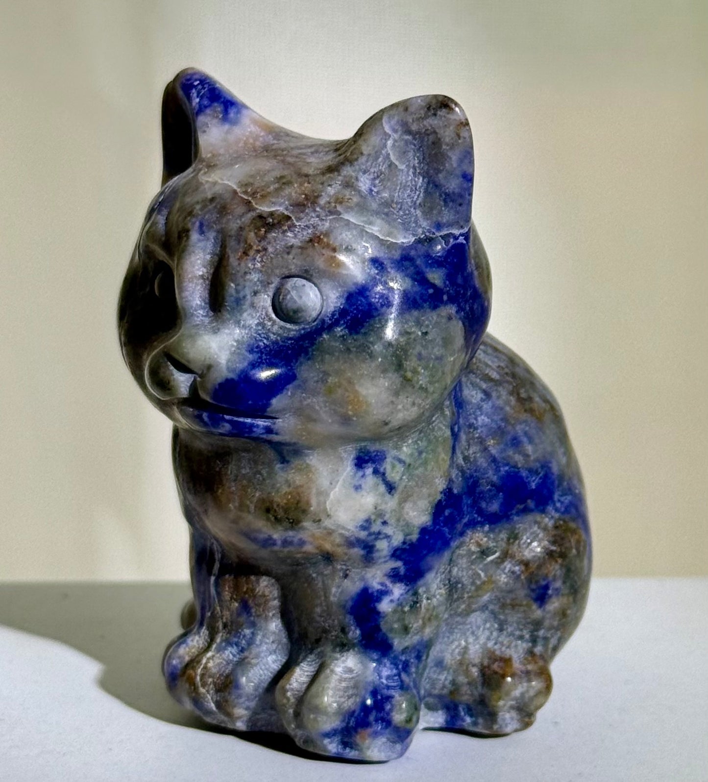 Crystal Cat Carving