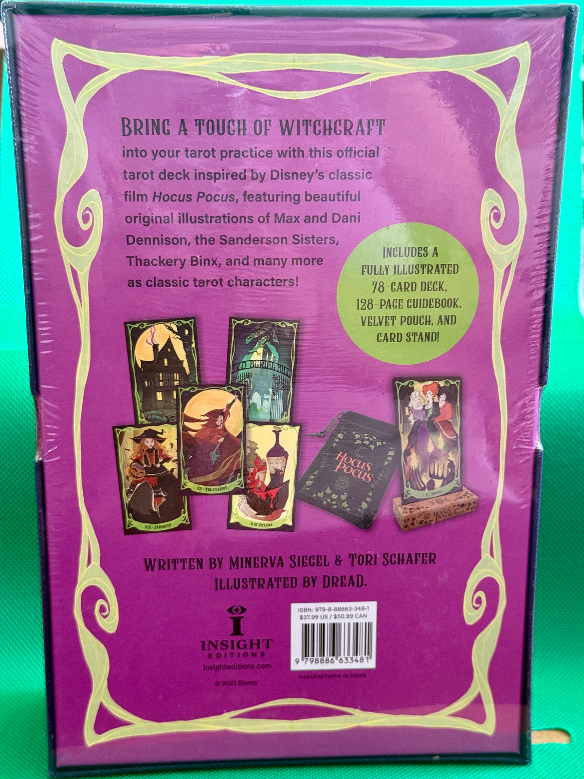 Mega-Sized Tarot: Hocus Pocus Tarot Deck & Guidebook