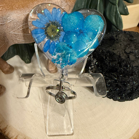 Badge Reel - Heart w/ Flowers in Resin